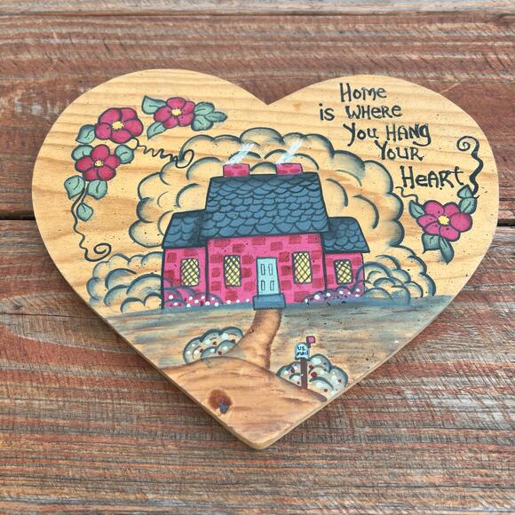Vintage 80s Wooden Heart Wall Plaque “Home Is Where You Hang Your Heart” Sign - Picture 2 of 15